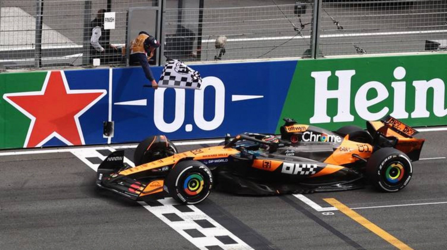 迈凯伦完胜威廉姆斯，维斯塔潘刷新纪录