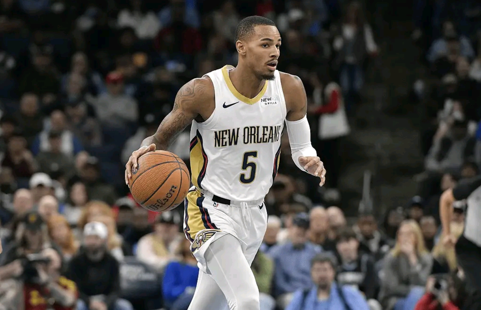 凯尔特人横扫鹈鹕，莫兰特状态火热