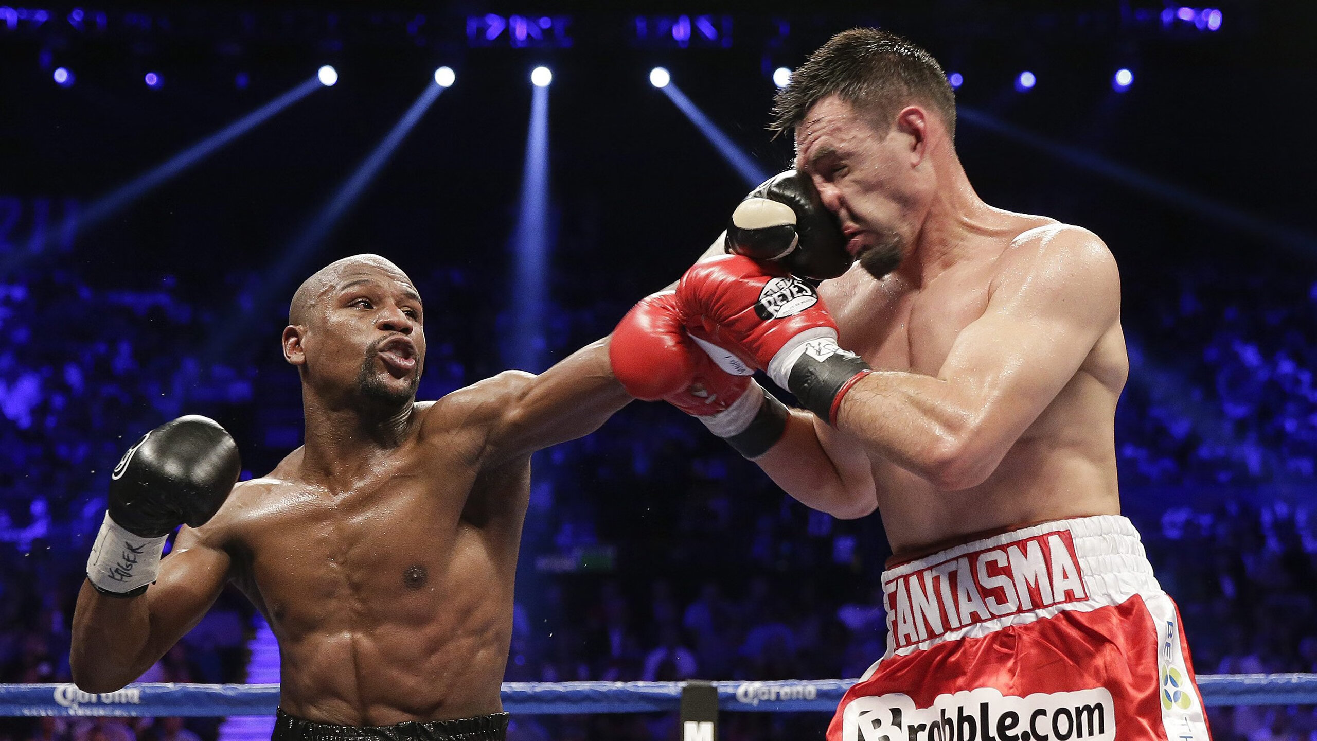 活塞火力压制尼克斯，拉梅洛成为全场焦点，当篮球成为一门艺术