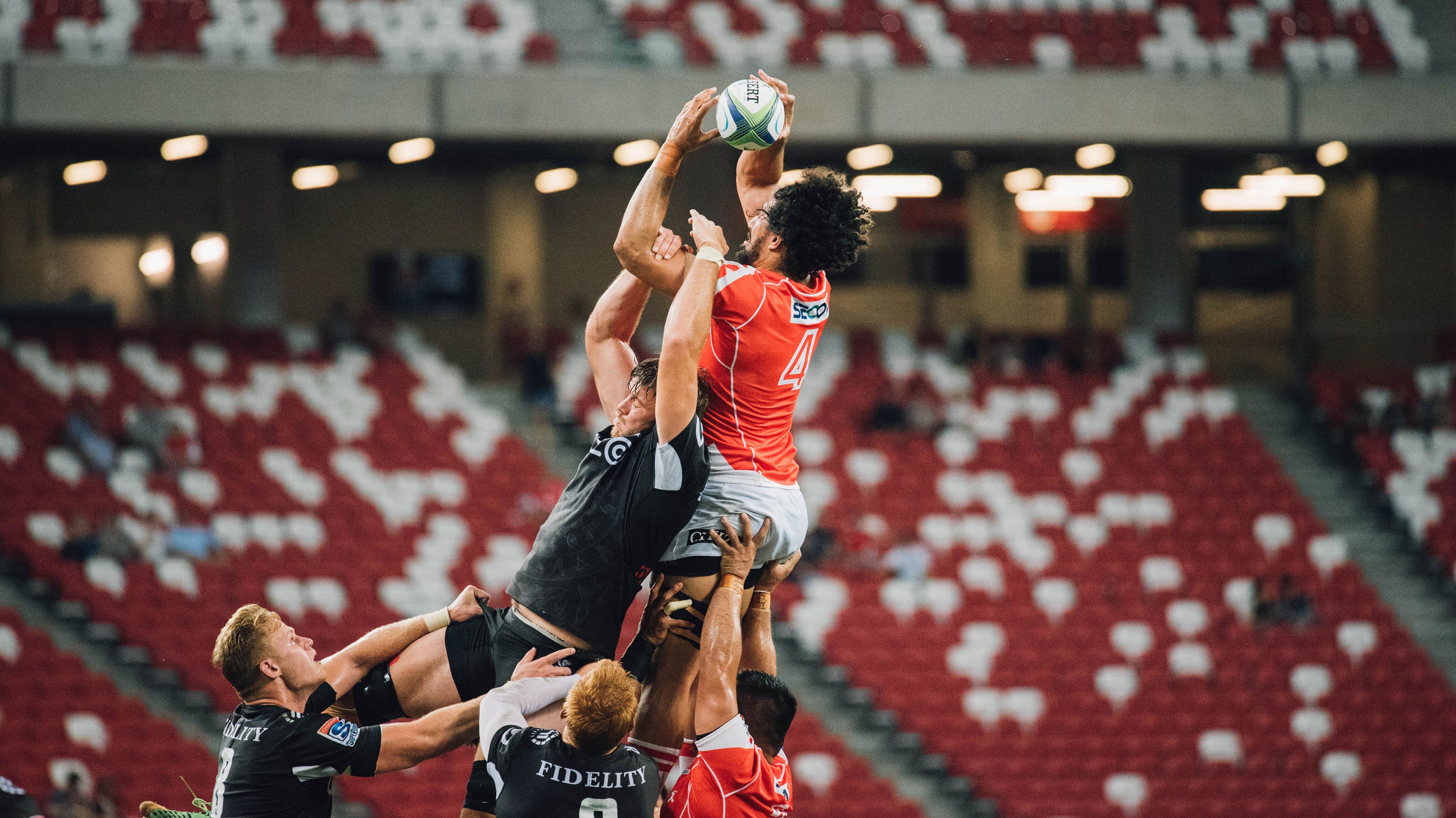 F1年度争冠之夜，西亚卡姆舞台越大越强